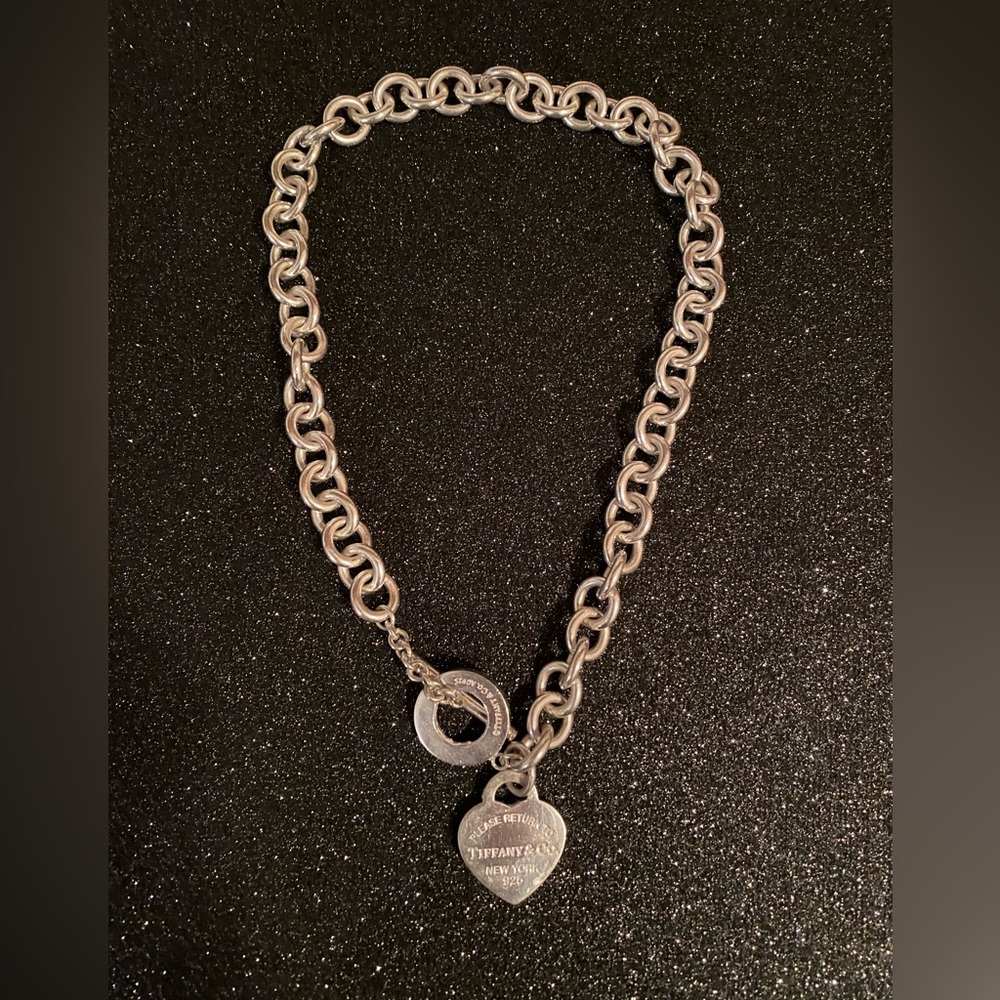 Authentic Tiffany & Co. Sterling Silver 925 Heart Toggle Necklace